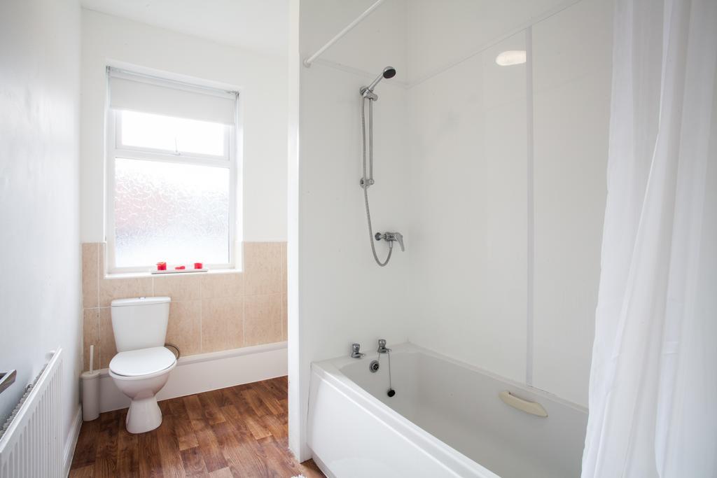 1 Fitzhamon Embankment Apartments Opposite Principality Stadium - Long Stay Offer Cardiff Bilik gambar