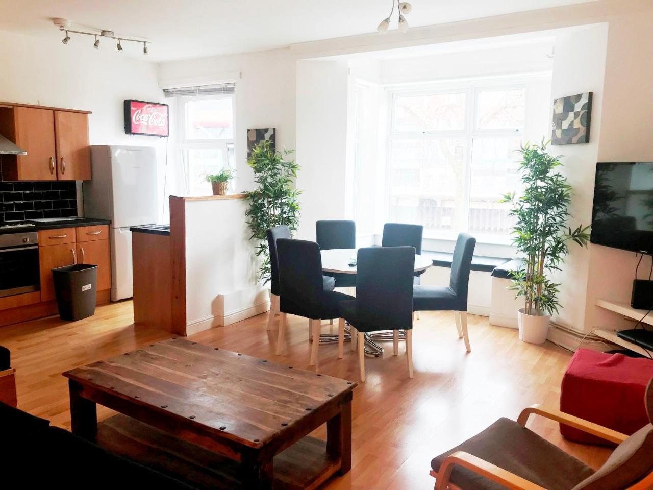 1 Fitzhamon Embankment Apartments Opposite Principality Stadium - Long Stay Offer Cardiff Luaran gambar